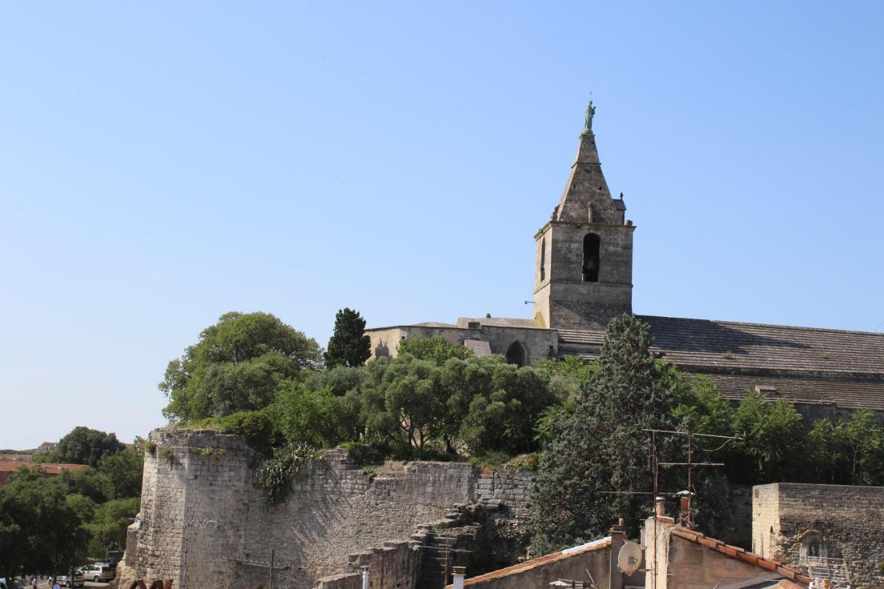 Aux Pieds Des Arenes Lejlighed Arles Eksteriør billede