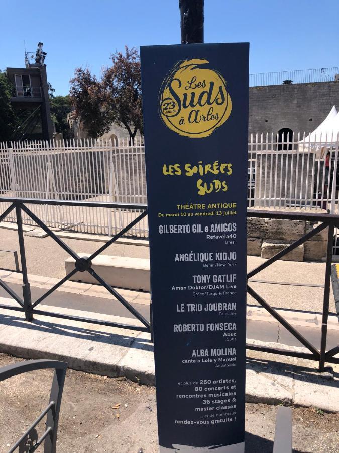 Aux Pieds Des Arenes Lejlighed Arles Eksteriør billede